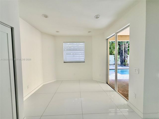 9425 NW 47th Terrace, Doral, FL 33178