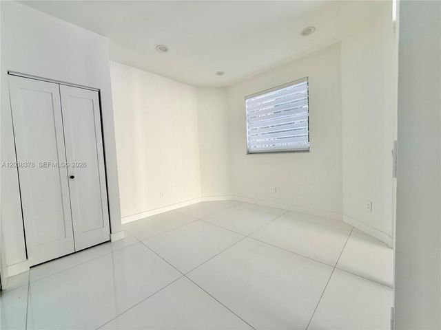 9425 NW 47th Terrace, Doral, FL 33178