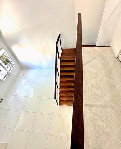 9425 NW 47th Terrace, Doral, FL 33178