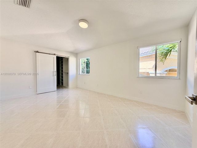 9425 NW 47th Terrace, Doral, FL 33178