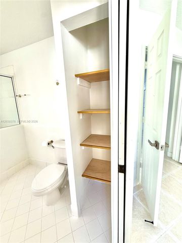 9425 NW 47th Terrace, Doral, FL 33178