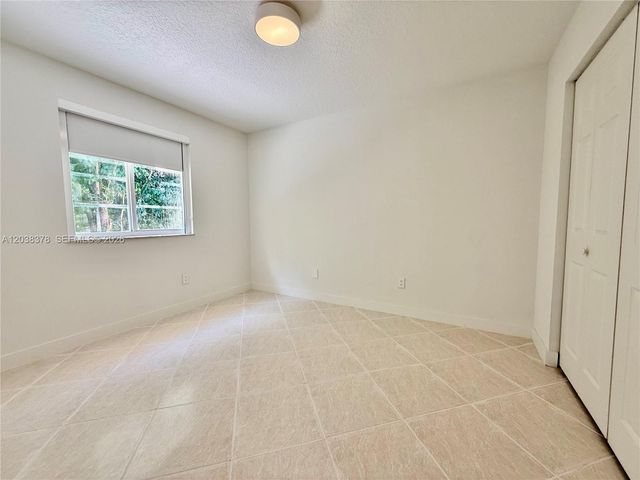 9425 NW 47th Terrace, Doral, FL 33178