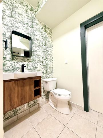 9425 NW 47th Terrace, Doral, FL 33178