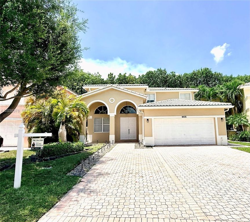 9425 NW 47th Terrace, Doral, FL 33178
