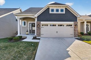 2425 Windswept Farms Drive, Eureka, MO 63025