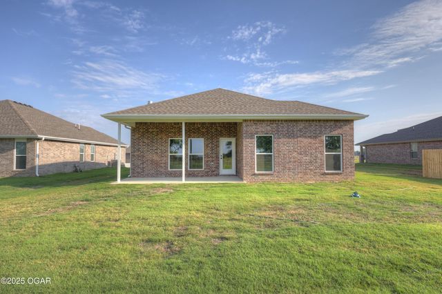 304 Belgian Blue Boulevard, Carl Junction, MO 64834