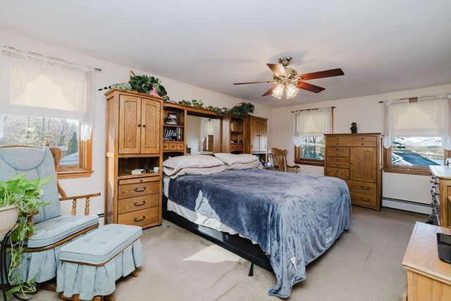 36 Indian Run Rd, Bellingham, MA 02019