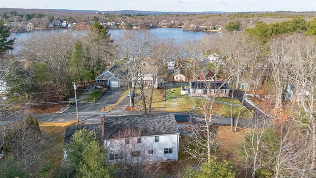 36 Indian Run Rd, Bellingham, MA 02019