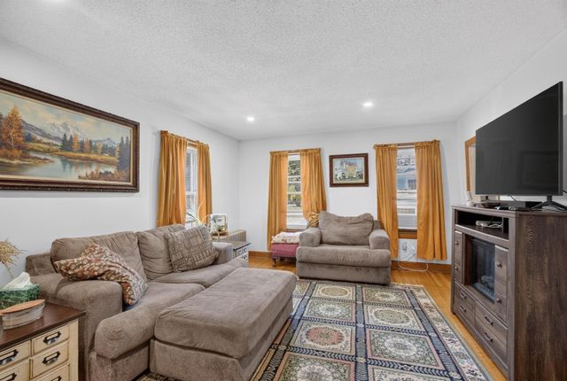 14 Green St., Westborough, MA 01581