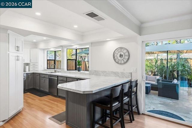 10005 10005 Foxboro Cir, San Ramon, CA 94583