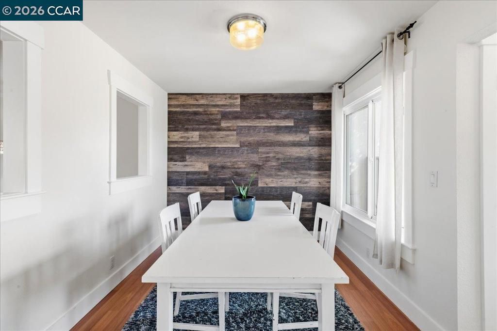 Image 12 of property listing at 10005 Foxboro Cir, San Ramon, CA 94583