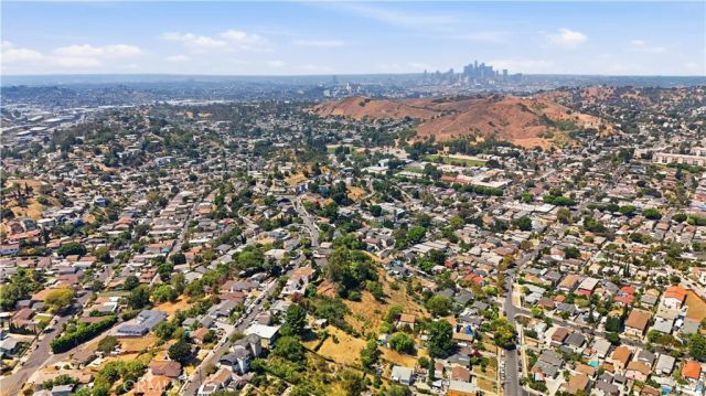 3073 Chadwick, Los Angeles, CA 90032