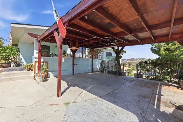 3073 Chadwick, Los Angeles, CA 90032