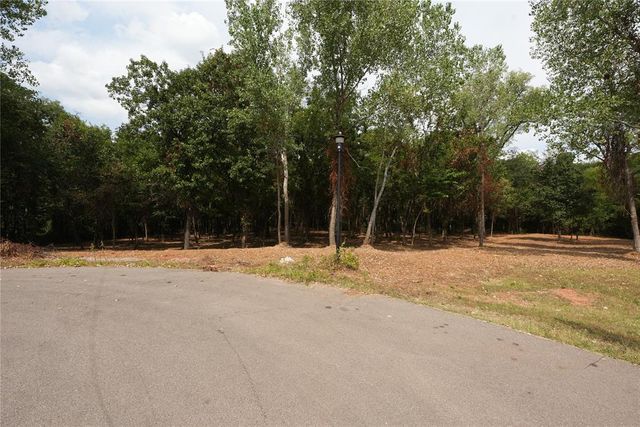 SE 97th Place, Newalla, OK 74857