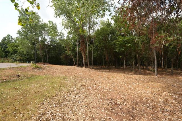 SE 97th Place, Newalla, OK 74857