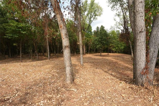 SE 97th Place, Newalla, OK 74857