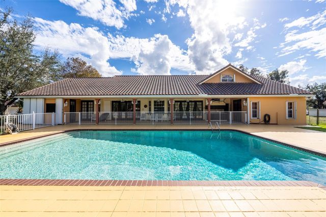 11301 SW 3rd Street, Plantation, FL 33325