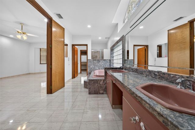 11301 SW 3rd Street, Plantation, FL 33325