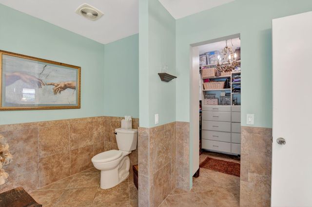 21310 Escondido Way S, Boca Raton, FL 33433