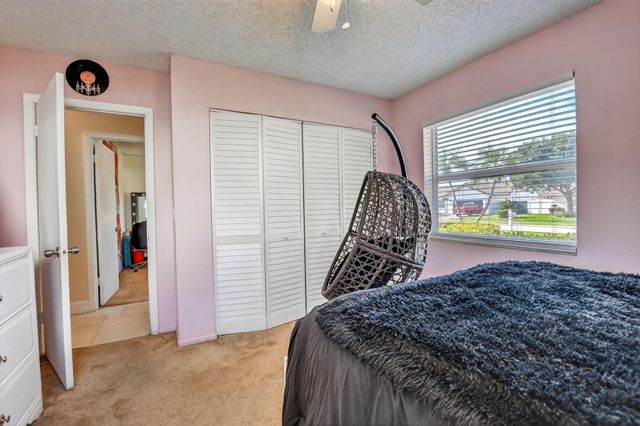 21310 Escondido Way S, Boca Raton, FL 33433