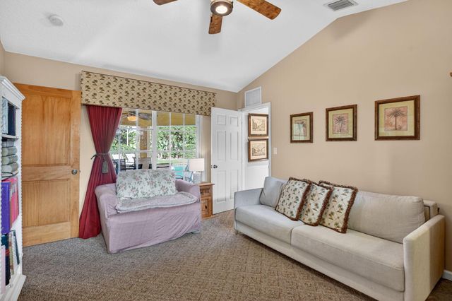 21310 Escondido Way S, Boca Raton, FL 33433