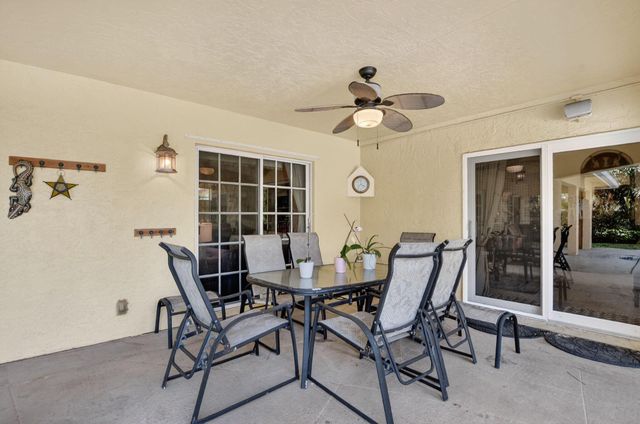 21310 Escondido Way S, Boca Raton, FL 33433