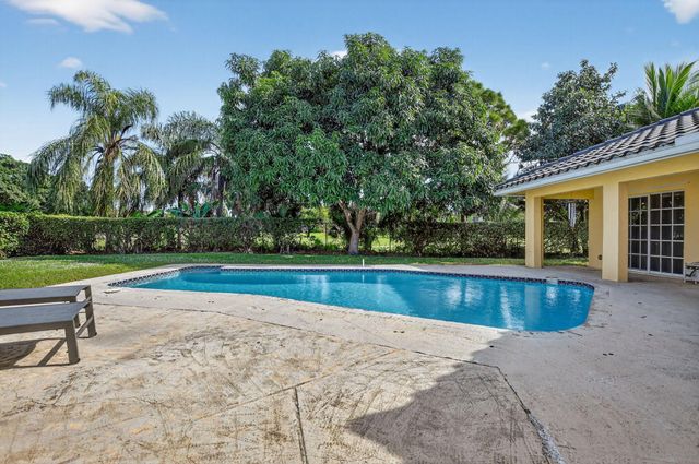 21310 Escondido Way S, Boca Raton, FL 33433