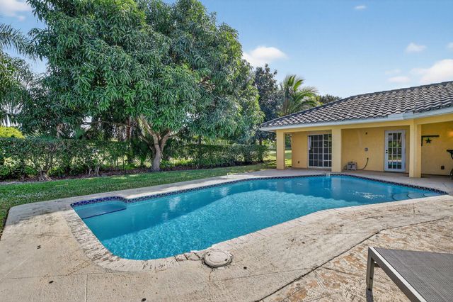 21310 Escondido Way S, Boca Raton, FL 33433