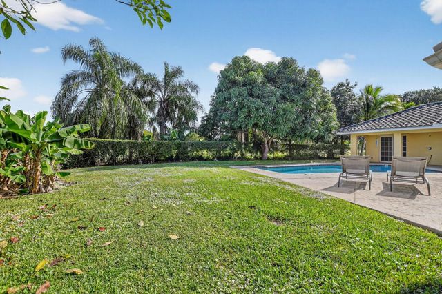 21310 Escondido Way S, Boca Raton, FL 33433