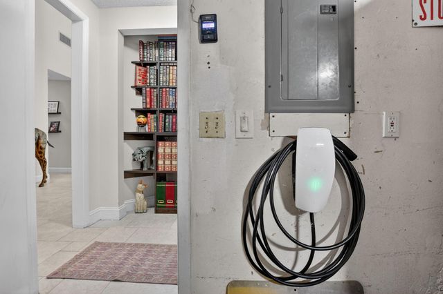 21310 Escondido Way S, Boca Raton, FL 33433