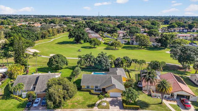 21310 Escondido Way S, Boca Raton, FL 33433