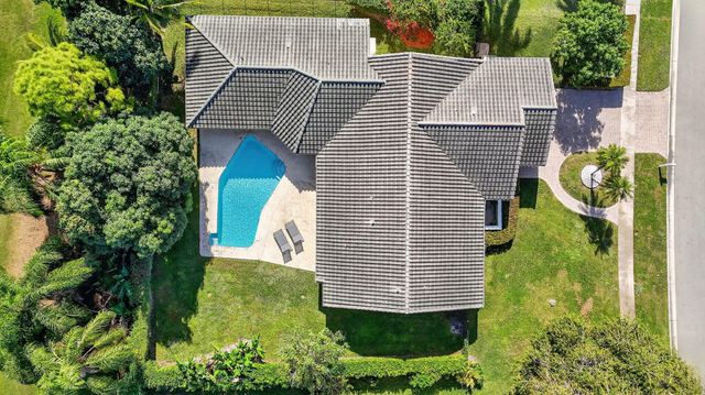 21310 Escondido Way S, Boca Raton, FL 33433