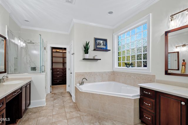 8923 Scotch Castle Drive, Raleigh, NC 27612