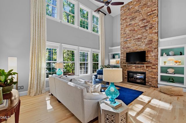 8923 Scotch Castle Drive, Raleigh, NC 27612