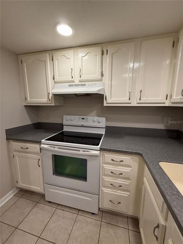 1515 NW 29TH ROAD D2, Gainesville, FL 32605