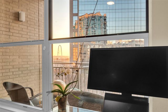 2323 N Houston Street 413, Dallas, TX 75219