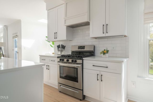 1512 Cooper Falls Lane, Raleigh, NC 27614