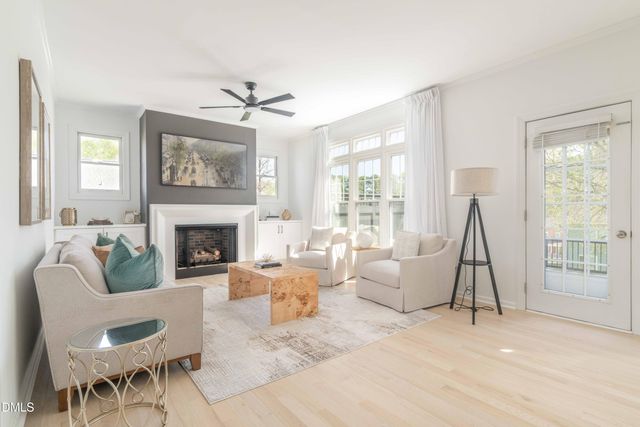 1512 Cooper Falls Lane, Raleigh, NC 27614