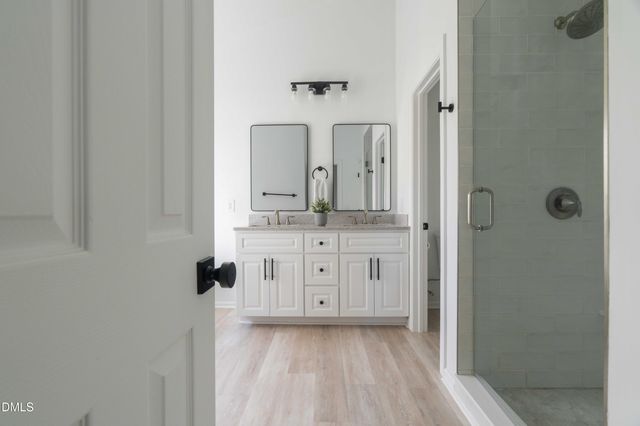 1512 Cooper Falls Lane, Raleigh, NC 27614