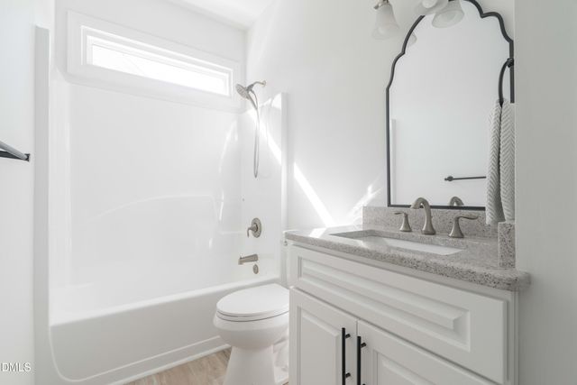 1512 Cooper Falls Lane, Raleigh, NC 27614