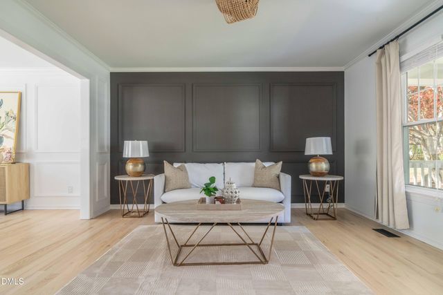 1512 Cooper Falls Lane, Raleigh, NC 27614