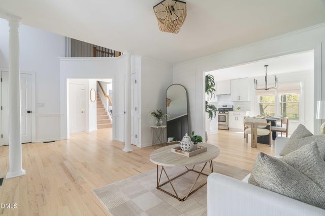 1512 Cooper Falls Lane, Raleigh, NC 27614