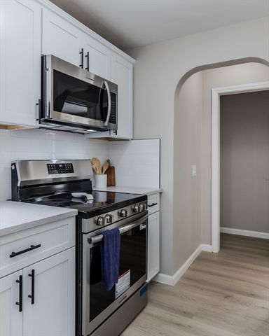 172 Belmont Ave, Springfield, MA 01108