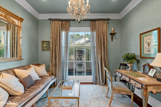 6421 Birnamwood Road, Shreveport, LA 71106