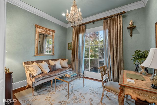 6421 Birnamwood Road, Shreveport, LA 71106