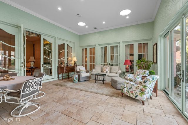 6421 Birnamwood Road, Shreveport, LA 71106