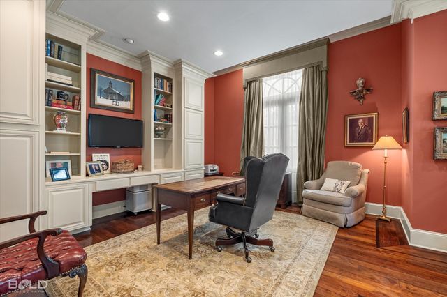 6421 Birnamwood Road, Shreveport, LA 71106