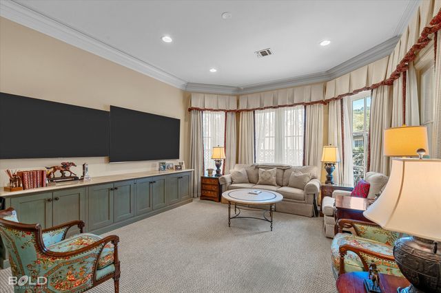 6421 Birnamwood Road, Shreveport, LA 71106