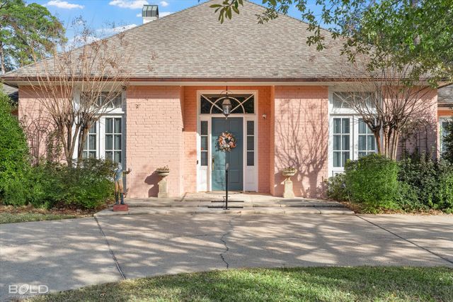 6421 Birnamwood Road, Shreveport, LA 71106