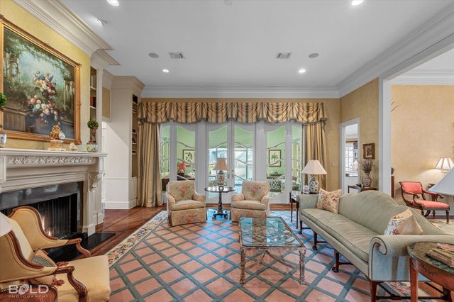 6421 Birnamwood Road, Shreveport, LA 71106